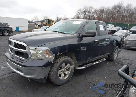 2017 Ram 1500 Slt 4X4 6'4 Box z USA, uszkodzony, nr VIN 1C6RR7GG3HS583597